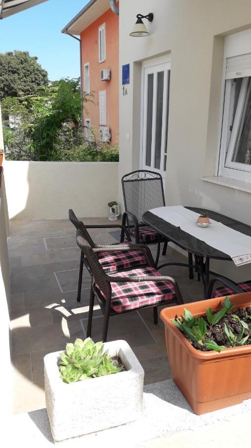 Podvrsina1A Rosa Villa Preko Luaran gambar