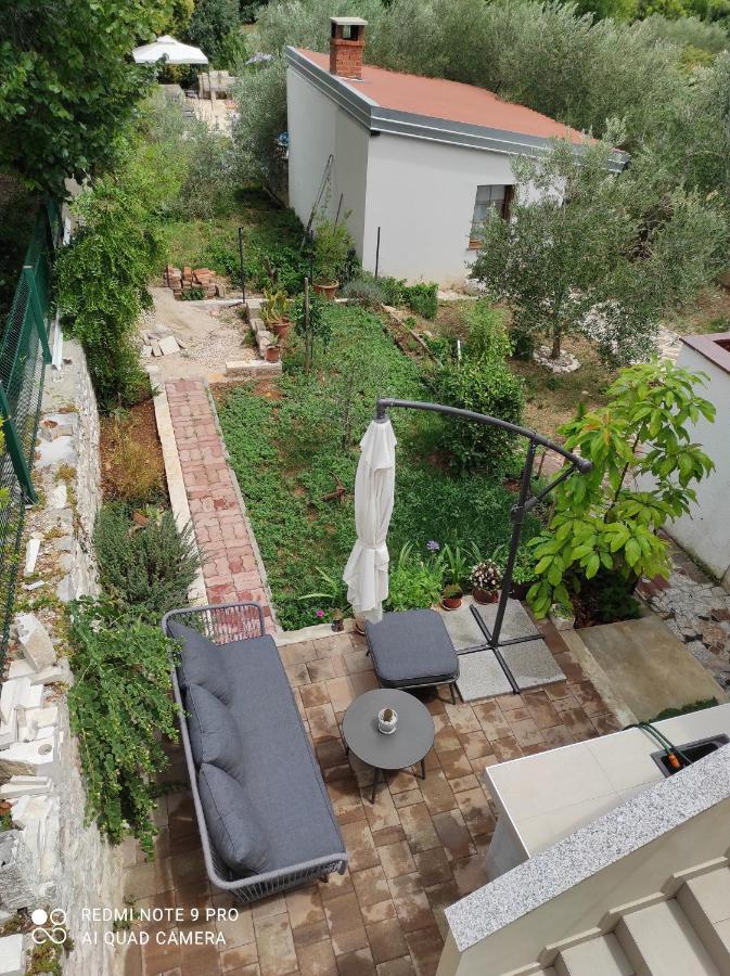 Podvrsina1A Rosa Villa Preko Luaran gambar