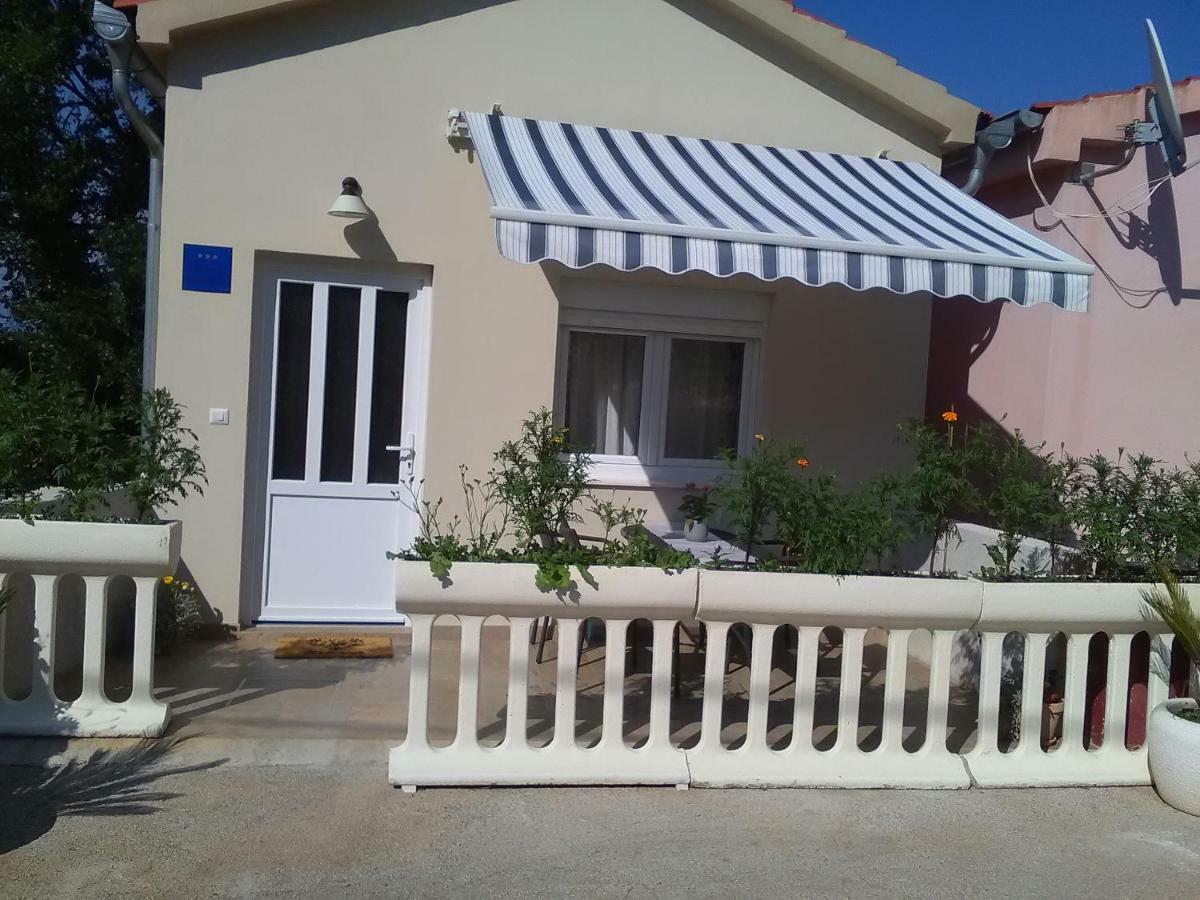Podvrsina1A Rosa Villa Preko Luaran gambar